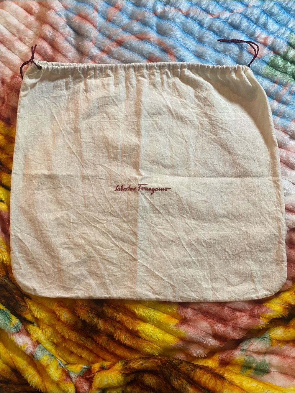 Salvatore Ferragamo Cream Drawstring Dust Bag with Maroon Logo